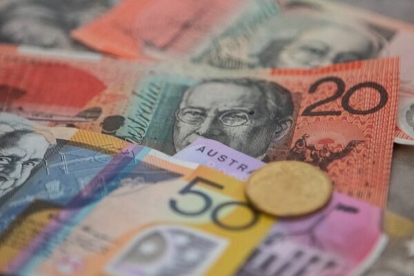 REAL COUNTERFEIT MONEY